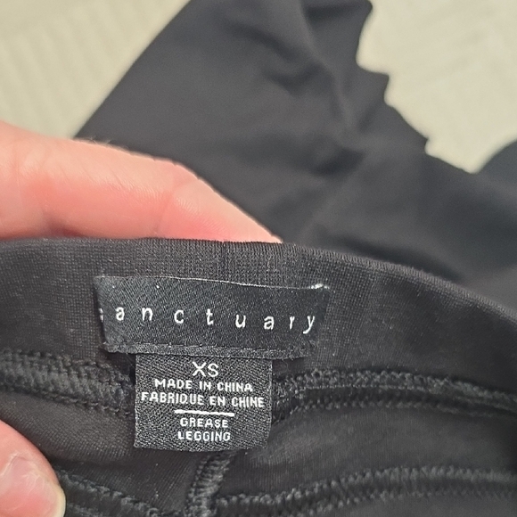 Sanctuary Classic Black Women's Leggings - Picture 12 of 12